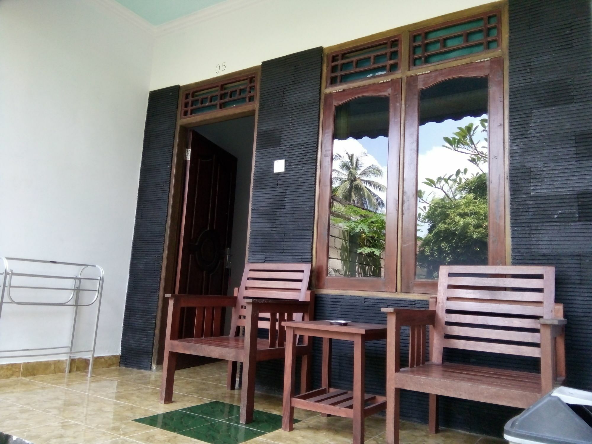 Family Garden Homestay Mangsit Exterior photo